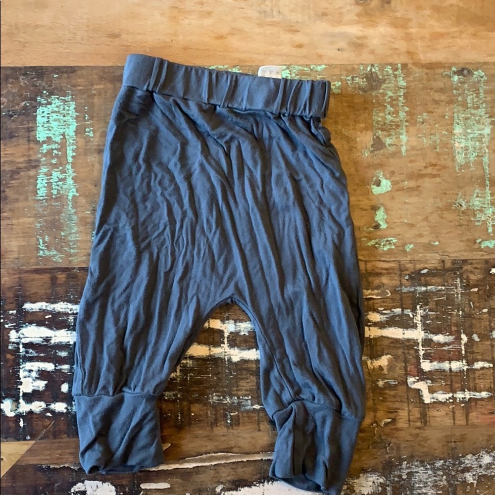 Kate quinn pants